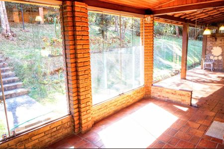 Casa de Condomínio à venda com 4 quartos, 220m² em Retiro do Chalé, Brumadinho