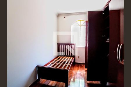 Casa à venda com 4 quartos, 516m² em Santa Efigênia, Belo Horizonte