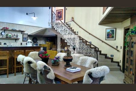 Casa de Condomínio à venda com 4 quartos, 450m² em Alphaville, Nova Lima