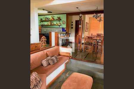 Casa à venda com 5 quartos, 420m² em Retiro do Chalé, Brumadinho