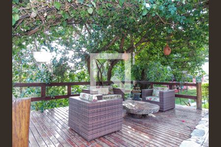 Casa de condomínio à venda com 800m², 5 quartos e 10 vagas