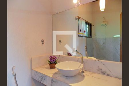 Casa de Condomínio à venda com 5 quartos, 800m² em Jardins, Brumadinho