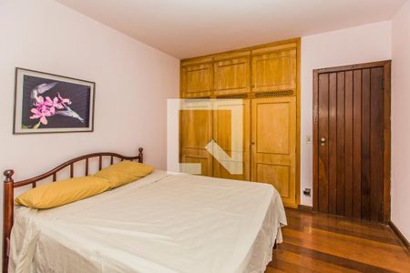 Casa à venda com 4 quartos, 240m² em Retiro do Chalé, Brumadinho