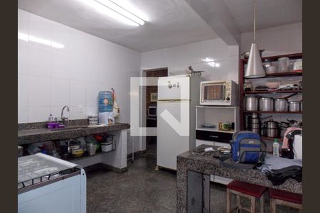 Casa à venda com 360m², 4 quartos e 5 vagas