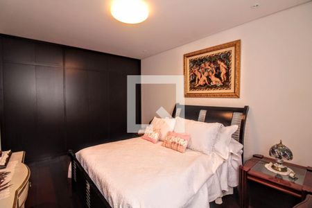 Apartamento à venda com 482m², 4 quartos e 5 vagas