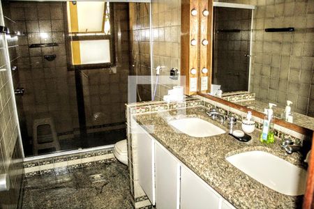 Apartamento à venda com 300m², 5 quartos e 3 vagas