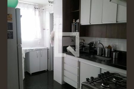 Apartamento à venda com 3 quartos, 83m² em Santa Tereza, Belo Horizonte