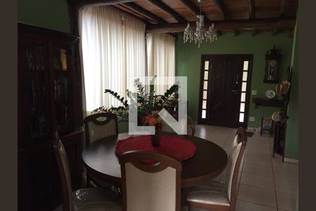 Casa à venda com 5 quartos, 300m² em Retiro do Chalé, Brumadinho