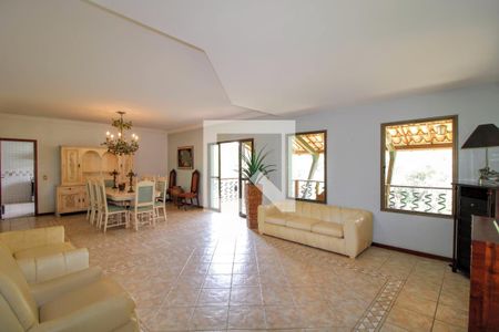 Casa de Condomínio para alugar com 3 quartos, 470m² em Canto das Águas, Rio Acima