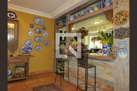 Casa à venda com 4 quartos, 570m² em Morro do Chapéu, Nova Lima