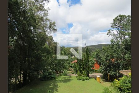 Casa à venda com 570m², 4 quartos e 6 vagas