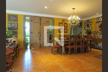 Casa à venda com 4 quartos, 570m² em Morro do Chapéu, Nova Lima