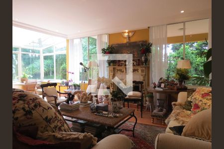 Casa à venda com 4 quartos, 570m² em Morro do Chapéu, Nova Lima