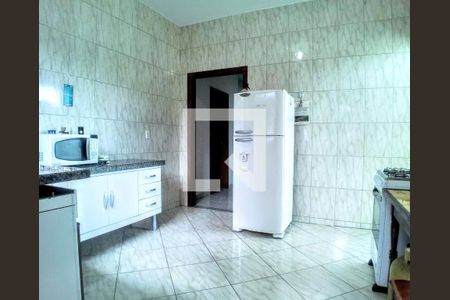 Casa à venda com 2 quartos, 234m² em Castelo, Belo Horizonte