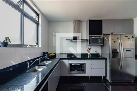 Apartamento à venda com 372m², 4 quartos e 4 vagas