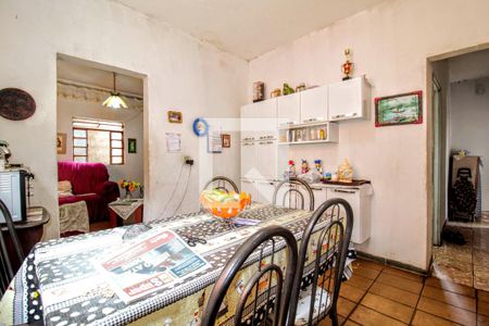 Casa à venda com 3 quartos, 270m² em Salgado Filho, Belo Horizonte