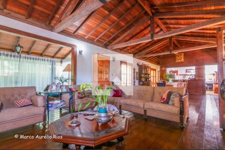 Casa de Condomínio à venda com 3 quartos, 330m² em Ouro Velho Mansões, Nova Lima