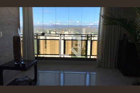 Apartamento à venda com 4 quartos, 213m² em Vila da Serra, Nova Lima