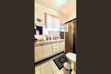 Casa à venda com 434m², 4 quartos e 6 vagas