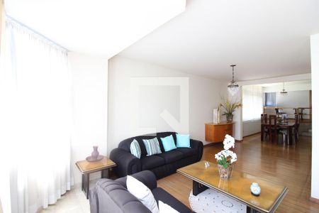 Apartamento à venda com 4 quartos, 160m² em Santo Agostinho, Belo Horizonte