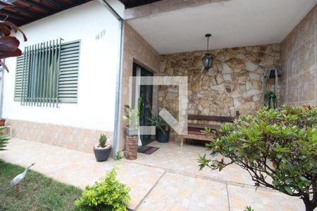 Casa à venda com 336m², 4 quartos e 4 vagas