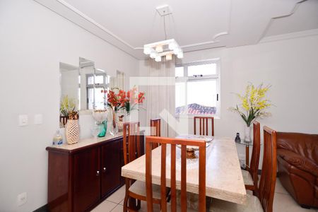 Apartamento à venda com 4 quartos, 180m² em Santa Cruz, Belo Horizonte