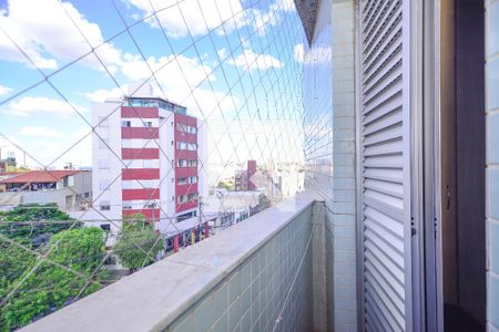 Apartamento à venda com 4 quartos, 180m² em Santa Cruz, Belo Horizonte