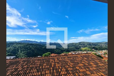 Casa à venda com 265m², 3 quartos e 4 vagas