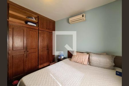 Casa à venda com 265m², 3 quartos e 4 vagas