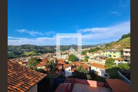 Casa à venda com 265m², 3 quartos e 4 vagas