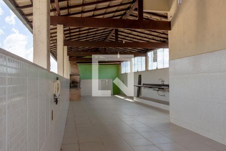 Casa à venda com 328m², 5 quartos e 4 vagas