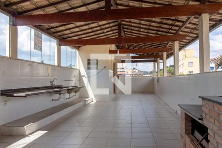 Casa à venda com 328m², 5 quartos e 4 vagas