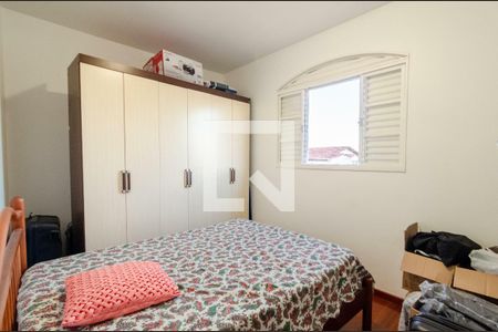 Casa à venda com 232m², 4 quartos e 4 vagas