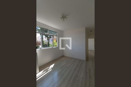 Sala de apartamento à venda com 3 quartos, 65m² em Alípio de Melo, Belo Horizonte