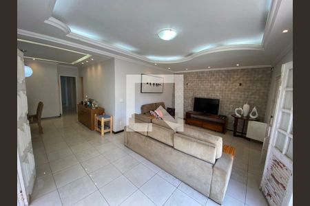 Casa à venda com 3 quartos, 203m² em Álvaro Camargos, Belo Horizonte