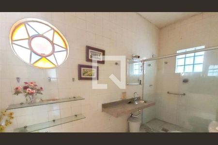 Casa à venda com 564m², 5 quartos e 5 vagas