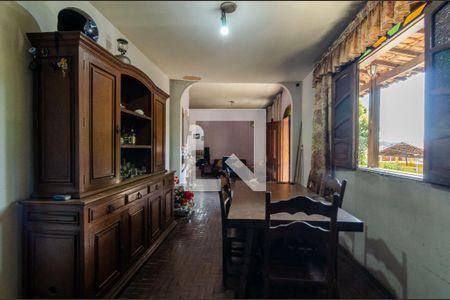 Casa à venda com 5 quartos, 603m² em Dom Bosco, Belo Horizonte