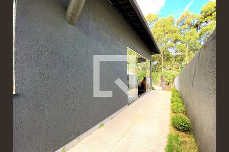 Casa de condomínio à venda com 504m², 4 quartos e 8 vagas