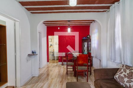 Casa à venda com 6 quartos, 429m² em Dom Bosco, Belo Horizonte
