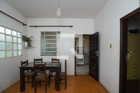 Casa à venda com 2 quartos, 119m² em Jardim Guanabara, Belo Horizonte