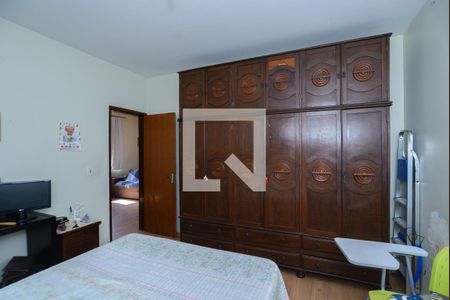 Casa à venda com 3 quartos, 231m² em Boa Vista, Belo Horizonte