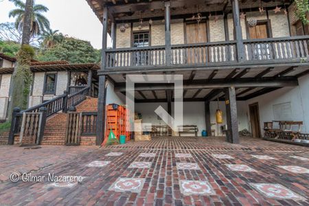 Casa de condomínio à venda com 475m², 5 quartos e 6 vagas