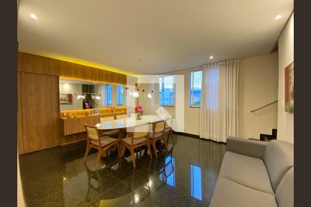 Apartamento à venda com 4 quartos, 185m² em Sagrada Família, Belo Horizonte