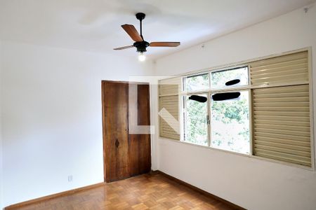 Suíte de apartamento à venda com 3 quartos, 95m² em Funcionários, Belo Horizonte