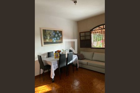 Casa à venda com 3 quartos, 260m² em Jardim Guanabara, Belo Horizonte