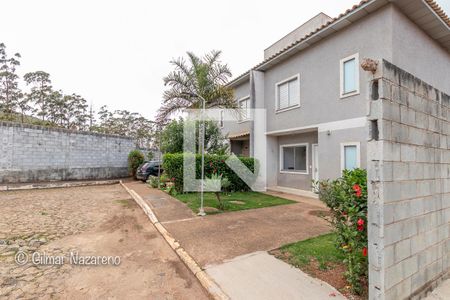 Casa de condomínio à venda com 70m², 2 quartos e 1 vaga