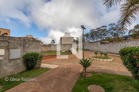 Casa de condomínio à venda com 70m², 2 quartos e 1 vaga