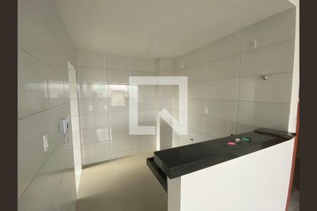 Apartamento à venda com 2 quartos, 65m² em Cabral, Contagem