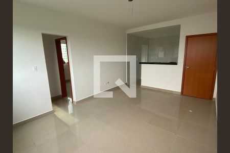 Apartamento à venda com 2 quartos, 65m² em Cabral, Contagem