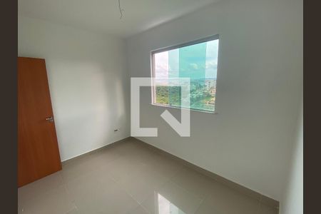 Apartamento à venda com 2 quartos, 65m² em Cabral, Contagem